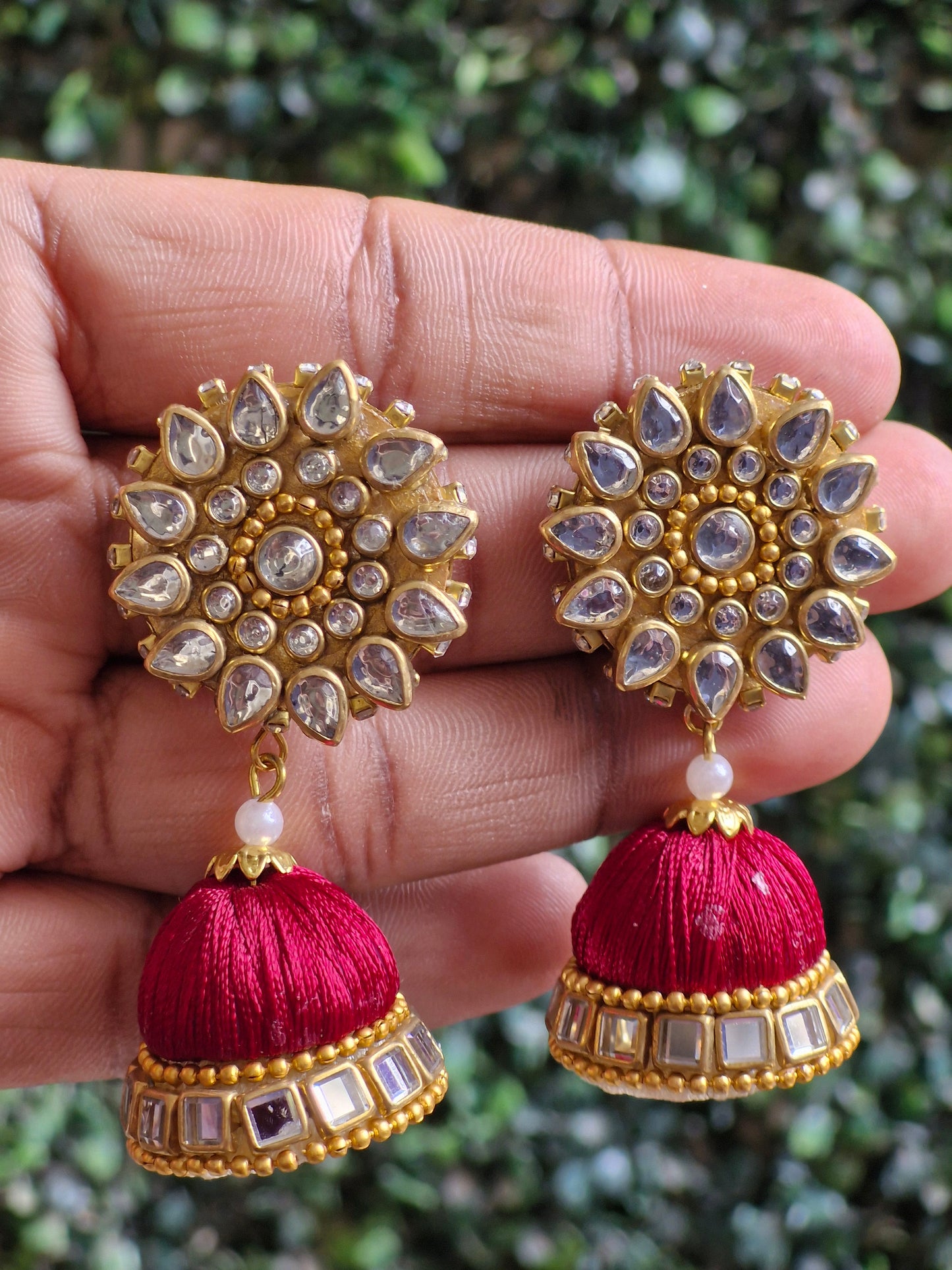 Flower dangle earrings