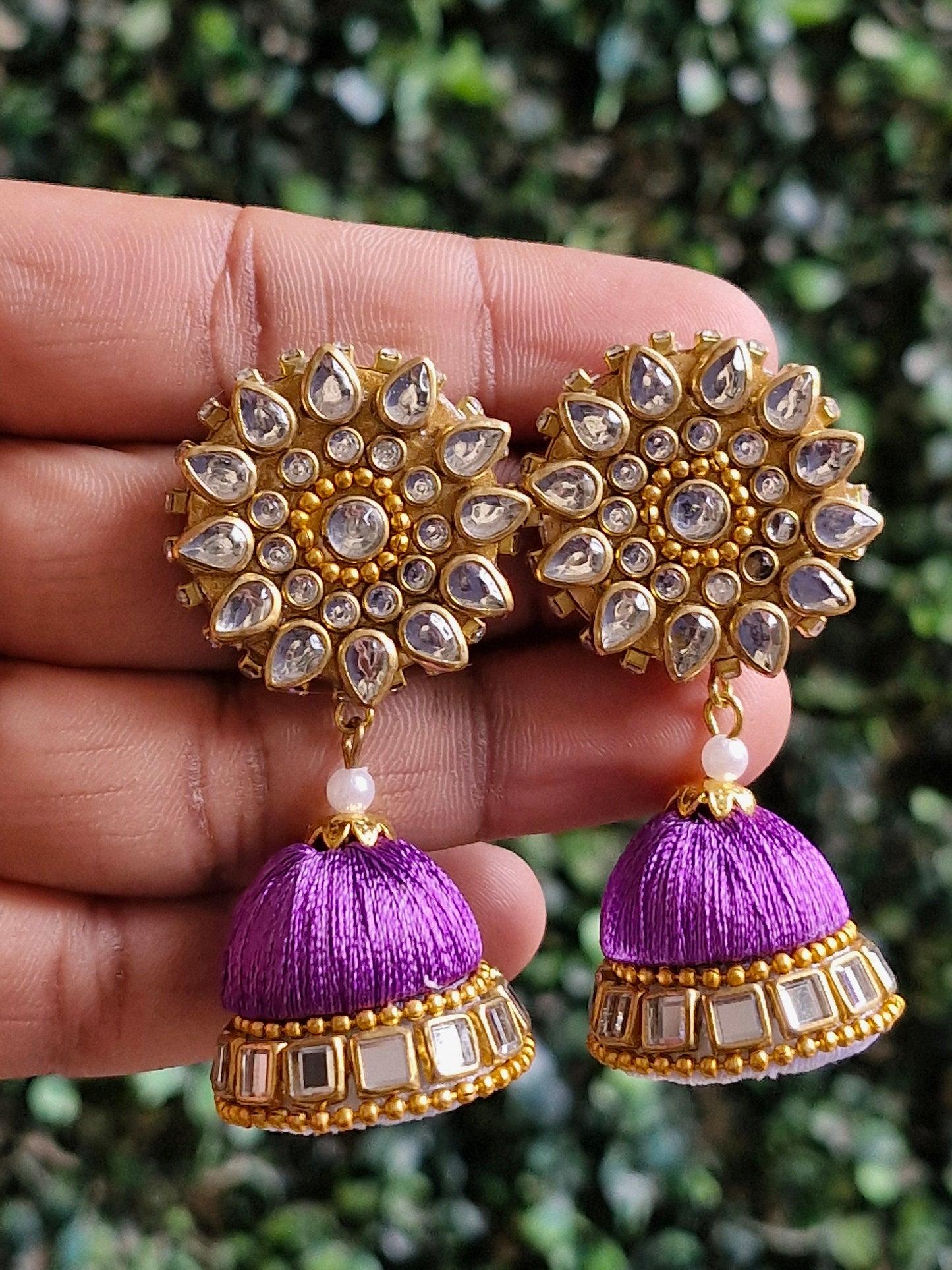 Flower dangle earrings