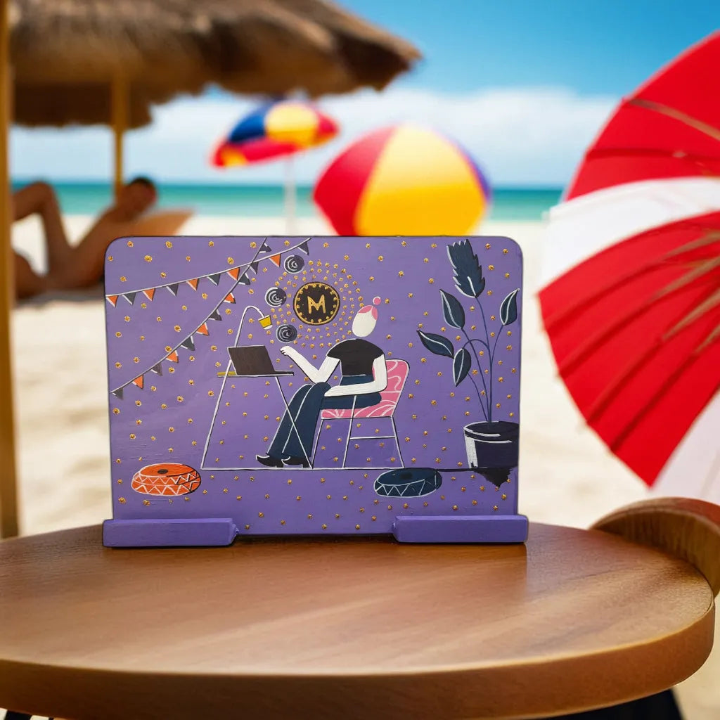 computer girl ipad stand
