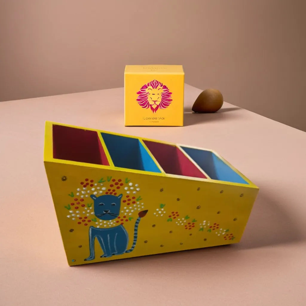 lion desk organizer
