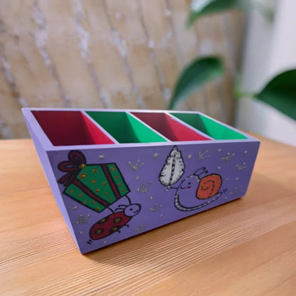 Insects desk organizer
