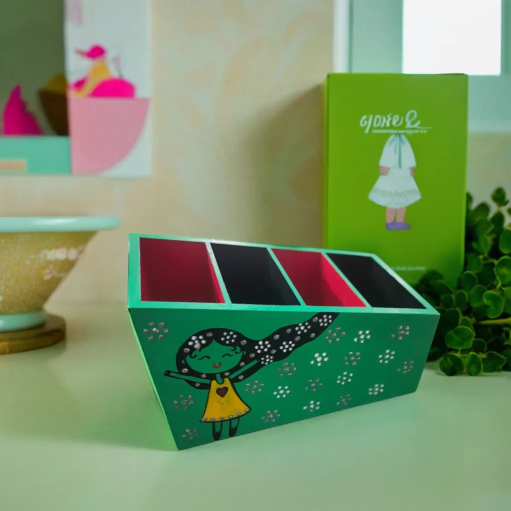 nature girl desk organizer